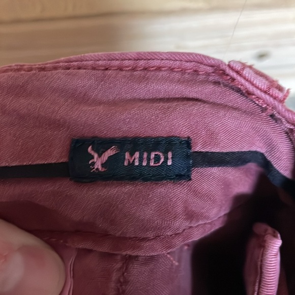 American Eagle Outfitters size 8 Midi Chino Mauve Pink Mid-rise 5” Inseam Shorts - Picture 10 of 12